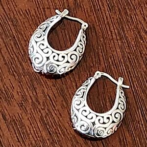 VINTAGE! Bali Designer CFI 925 Sterling Silver Scroll Oval Hoop Earrings!